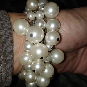 Pearl Bracelet